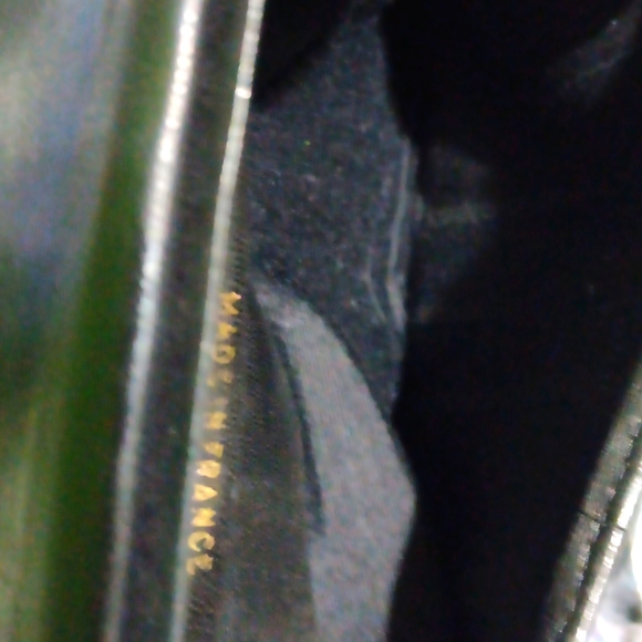 Auth Chanel Long Leather Bifold Wallet Monogram Pristine Condi… - Picture 7 of 12